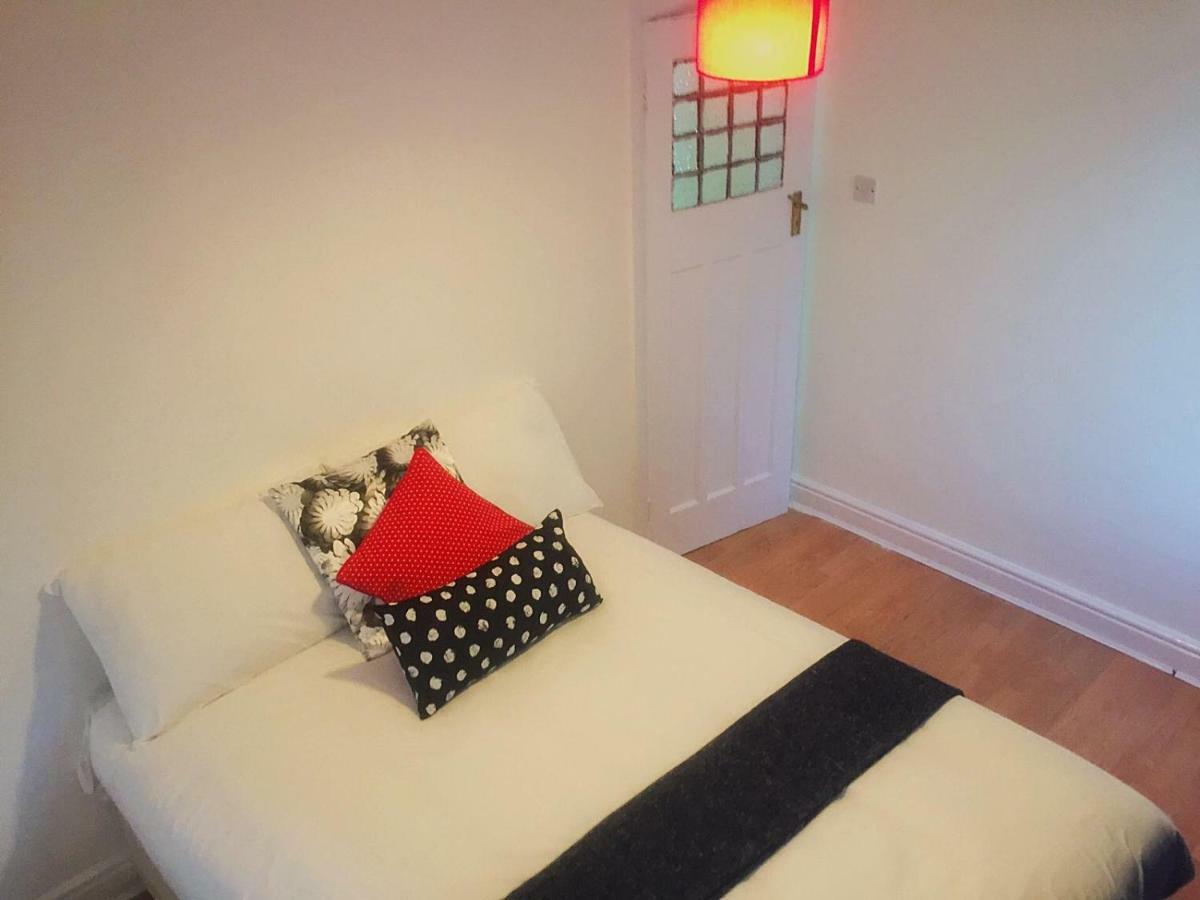 North London Cottage Εξωτερικό φωτογραφία